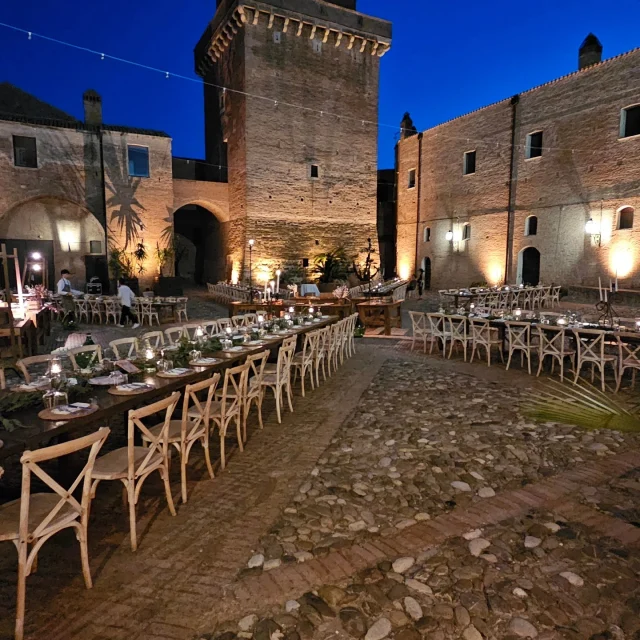 Promessi Sposi torna dal 6 al 9 novembre 2025 a Bari nel Nuovo Padiglione della Fiera del Levante
... Dove l'unica risposta è l'Amore! 💛
Tra i nostri espositori:
💛 @castellodisanbasilio 

👉 Scarica il biglietto d'ingresso da qui
https://bari.promessisposi.info/download-biglietto/

#fierasposipuglia #Matrimonio #Wedding #BrideToBe #WeddingDay #WeddingInspiration #Nozzedasogno #FieraSposi #WeddingPlannerItalia #SposiFelici #MatrimonioPerfetto #WeddingItaly #FutureBride #FieraSposiBari
#SposiBari #BariEventi #PugliaWedding #MatrimonioInPuglia
#NozzeBari