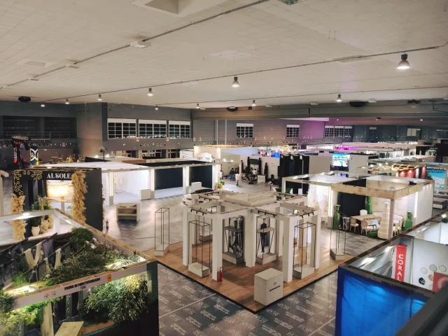 La fiera più bella...ce l'abbiamo solo noi! 😍

🙌 Quasi tutto pronto per la grande apertura di domani! Vi aspettiamo a partire dalle ore 16:00 per farvi vivere un sogno bellissimo, quello del vostro Sì! 🥰
Perché l'unica risposta è sempre l'Amore! ❤️

Scarica il biglietto d'ingresso da qui ⤵
https://bari.promessisposi.info/download-biglietto/

@fieradellevante @portoghese_gaetano @mauriziofoglianese @lenguaanna @tom_amato @luz_nak @eli.fuso87