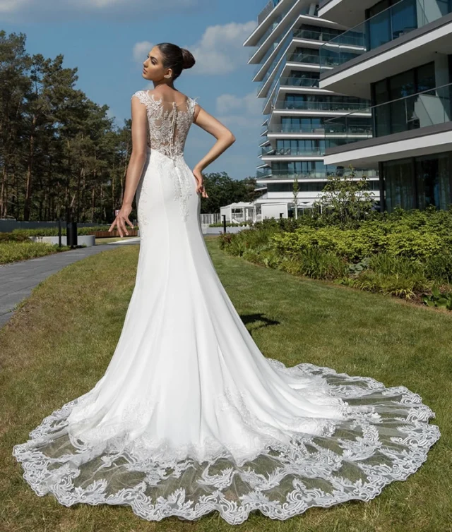 Promessi Sposi torna dal 6 al 9 novembre 2025 a Bari nel Nuovo Padiglione della Fiera del Levante
... Dove l'unica risposta è l'Amore! 💛
Tra i nostri espositori:
💛 @ateliereventosposa 

👉 Scarica il biglietto d'ingresso da qui
https://bari.promessisposi.info/download-biglietto/

#fierasposipuglia #Matrimonio #Wedding #BrideToBe #WeddingDay #WeddingInspiration #Nozzedasogno #FieraSposi #WeddingPlannerItalia #SposiFelici #MatrimonioPerfetto #WeddingItaly #FutureBride #FieraSposiBari
#SposiBari #BariEventi #PugliaWedding #MatrimonioInPuglia
#NozzeBari